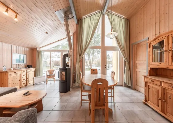 別荘 Mit Sauna Im Mirow